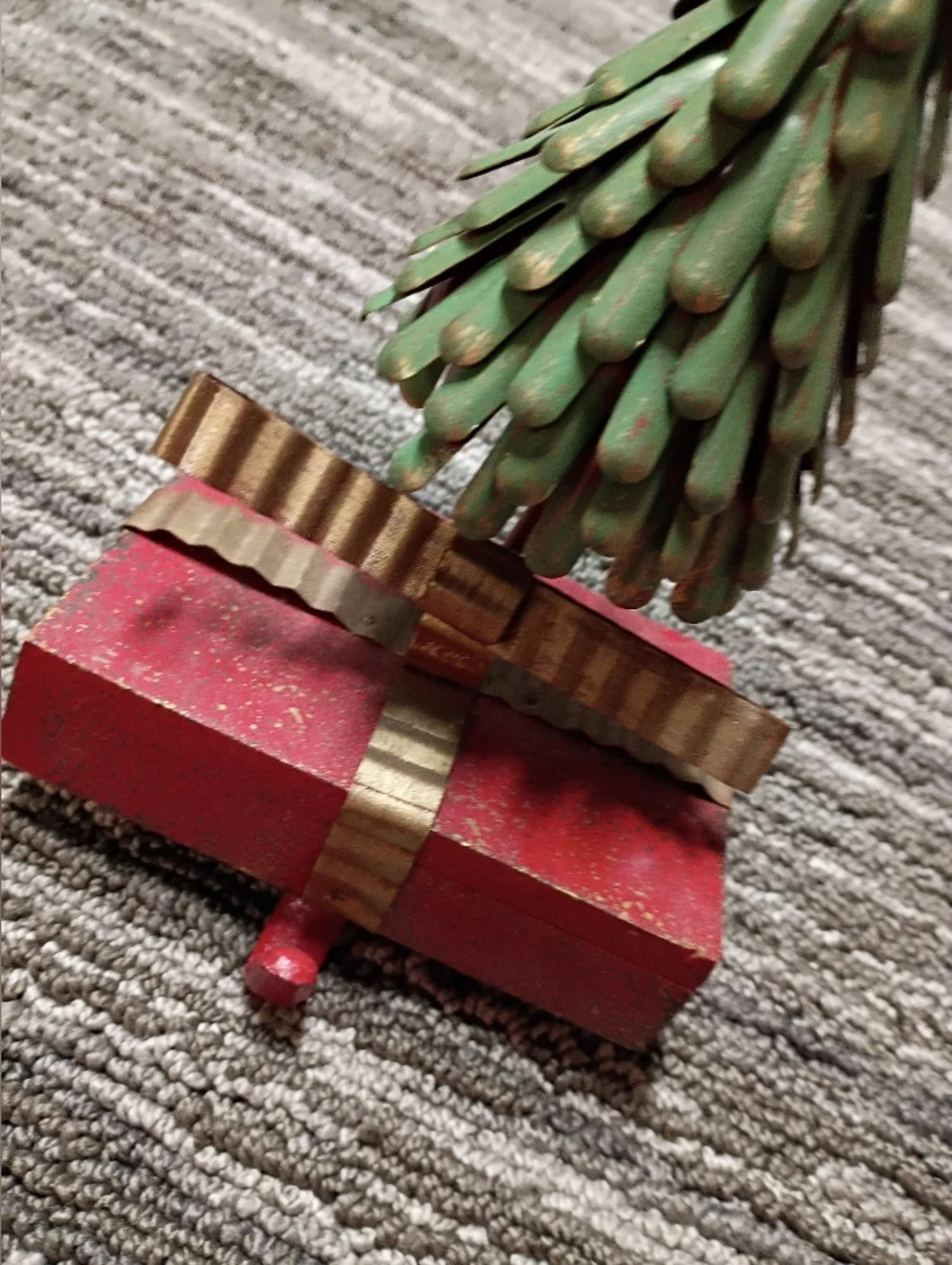 Holiday Green & Red Metal Tree with Gold Star Stocking Holder - Picture 2 of 3